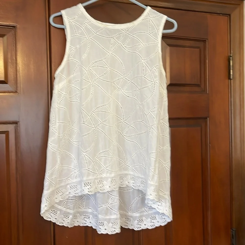 Cabi Gemma top in white size M - Picture 2 of 5
